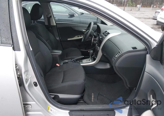 2T1BU4EE6BC653773: 44446057