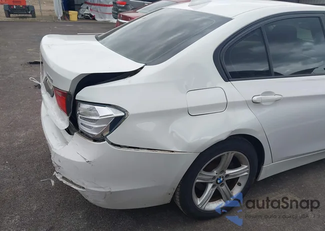 WBA3A5G59FNS89946: 44446170