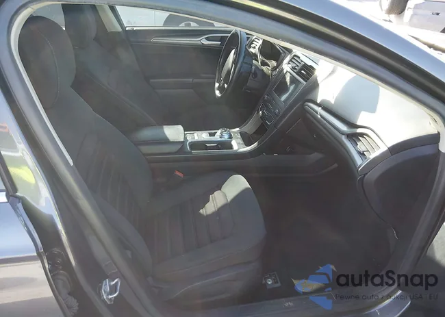 3FA6P0HDXLR112909: 44446171