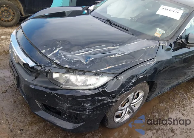 2HGFC2F53JH588667: 44446176