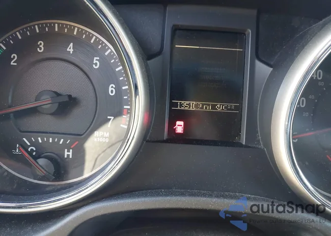 1J4RS4GG1BC577448: 44446197