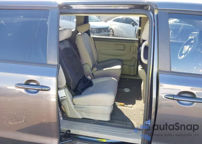 KNDMB5C1XG6183993: 44446214