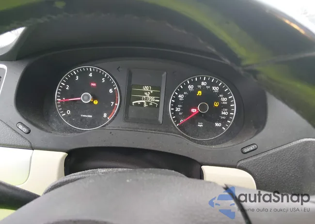 3VWB17AJ7EM321668: 44446268