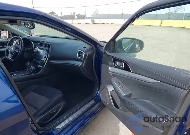 1N4AA6AP0HC373412: 44446281