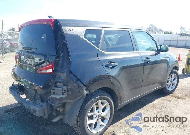 KNDJ23AU0M7776238: 44446332