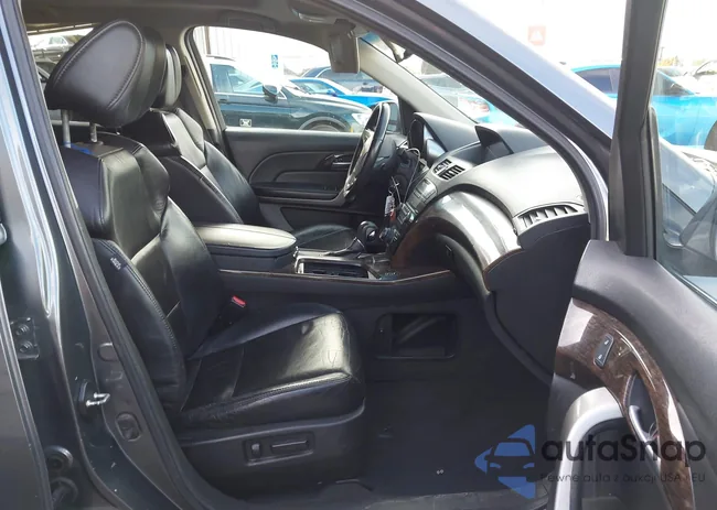 2HNYD2H38CH529580: 44446337