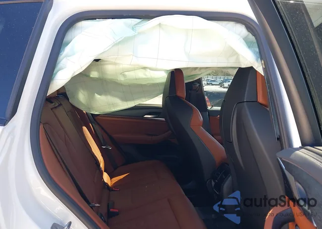 5YM13EC00N9J44677: 44445347