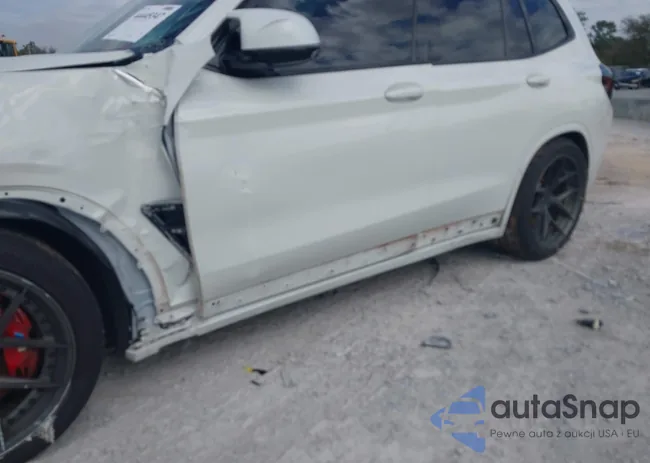 5YM13EC00N9J44677: 44445347