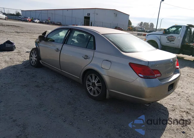 4T1BK36B36U097902: 44445504