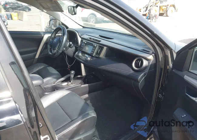 2T3YFREV6FW192278: 44445558