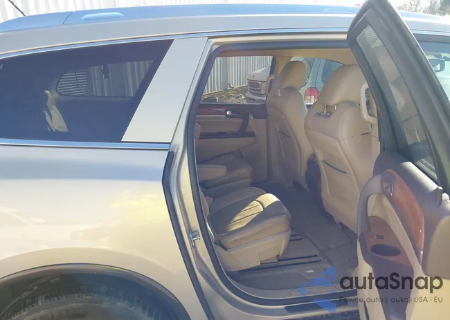 5GAKRBED4BJ414144: 44446748