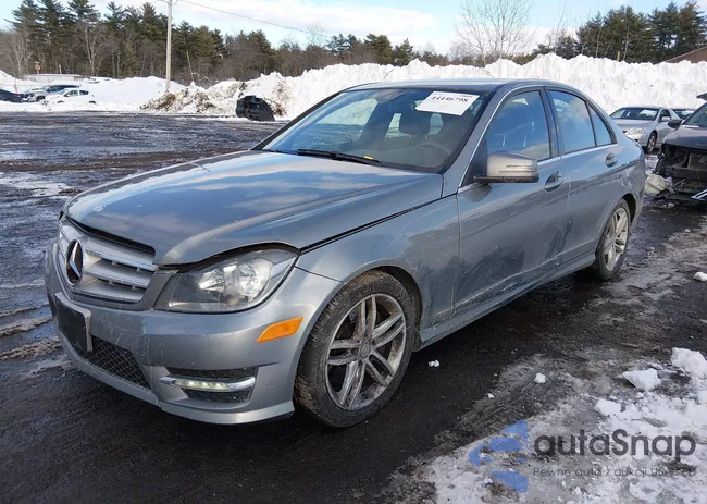 WDDGF8AB0DA883521: 44446798