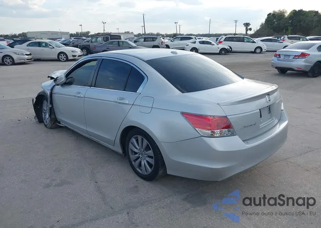 JHMCP26868C022823: 44446805