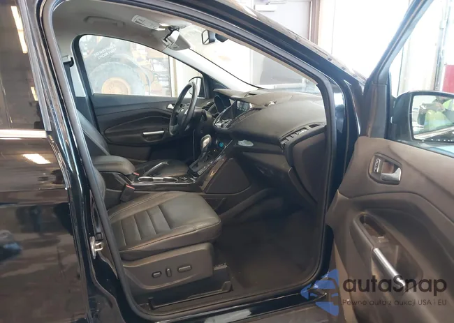 1FMCU9J99GUC42206: 44447039