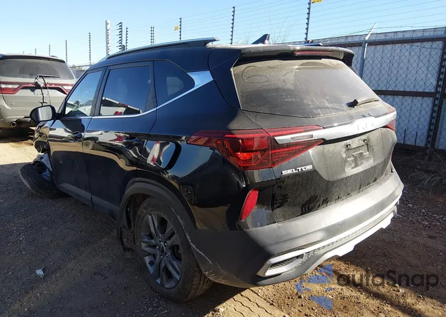 KNDEUCAAXN7269706: 44447136