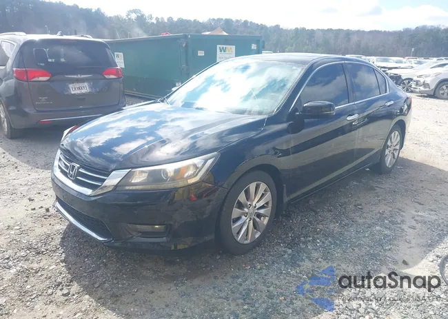 1HGCR2F80FA160024: 44447141