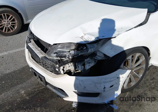 1HGCR2F57EA256382: 44447180