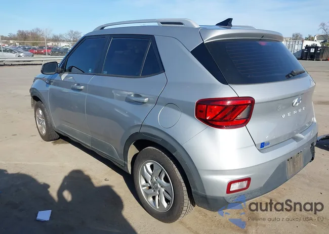 KMHRC8A37LU015738: 44447199