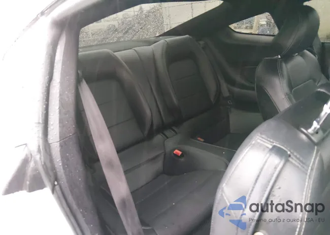 1FA6P8CF8J5146516: 44447232