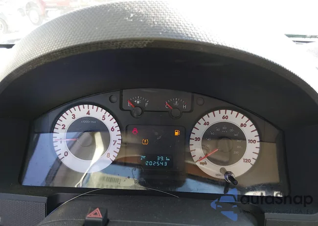 4F2CZ02719KM01703: 44447280