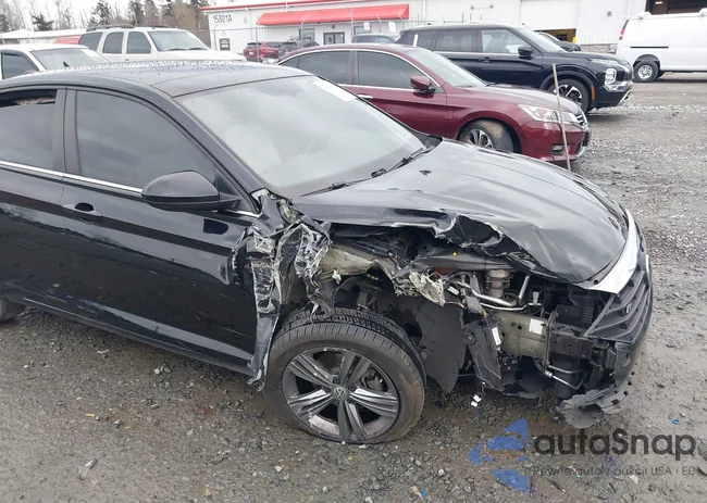 3VWN57BU9MM021512: 44447312