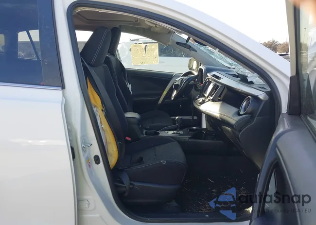 JTMWFREV7JJ167694: 44447326