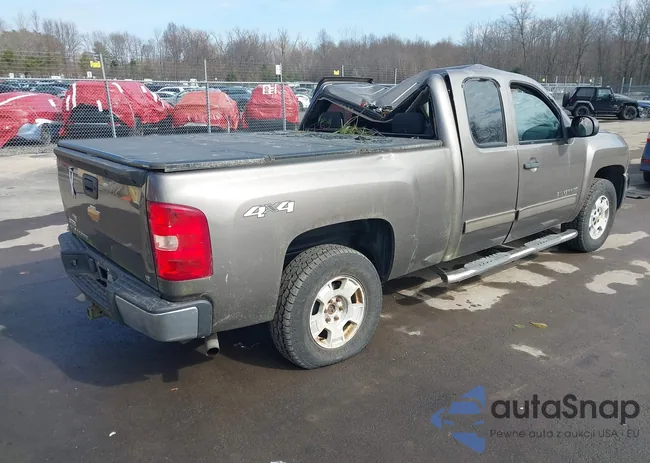 1GCRKSE7XDZ161329: 44447332