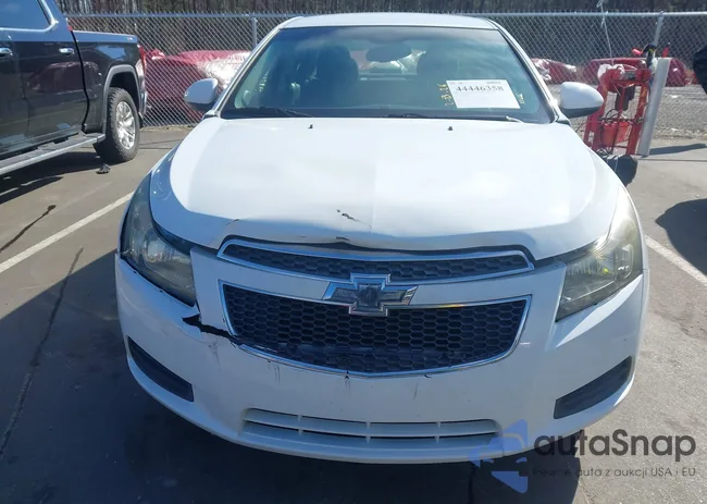 1G1PC5SB9E7319695: 44446358