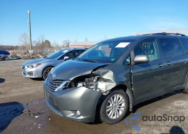 5TDYK3DC3CS237943: 44446363