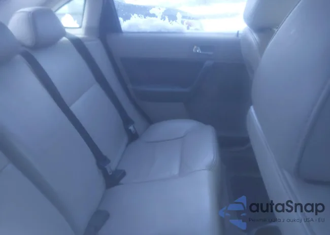 1FAHP3HN2AW145111: 44446403