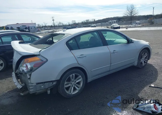 1N4BL2AP3BN420435: 44446516