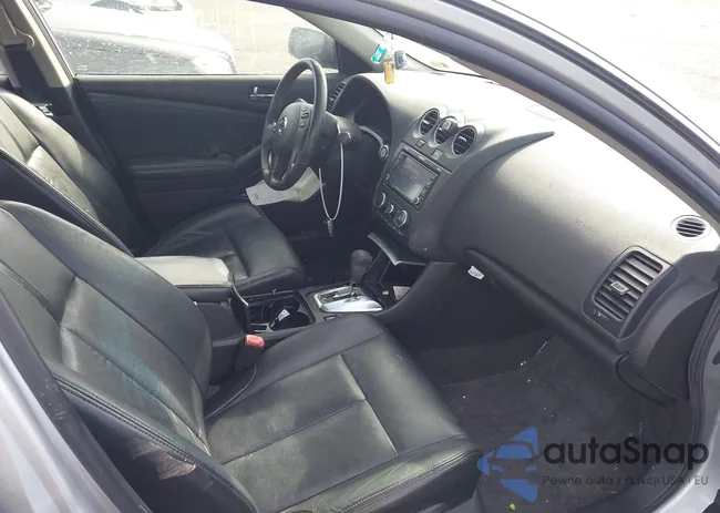 1N4BL2AP3BN420435: 44446516