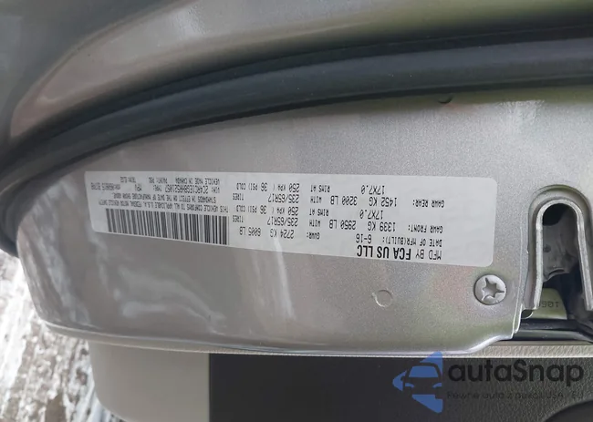 2C4RC1EG8HR521057: 44446541