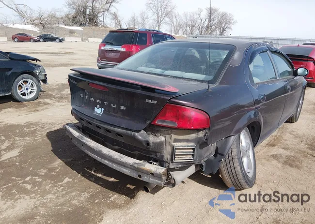 1B3EL56T94N195053: 44446558