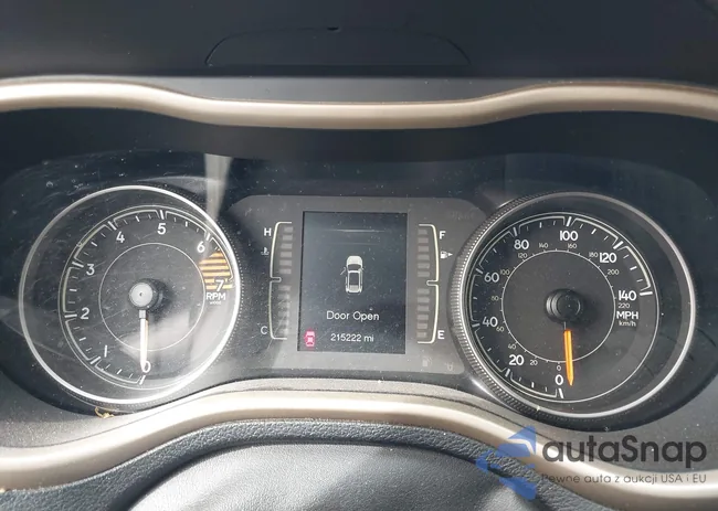 1C4PJLCB7JD566662: 44446597