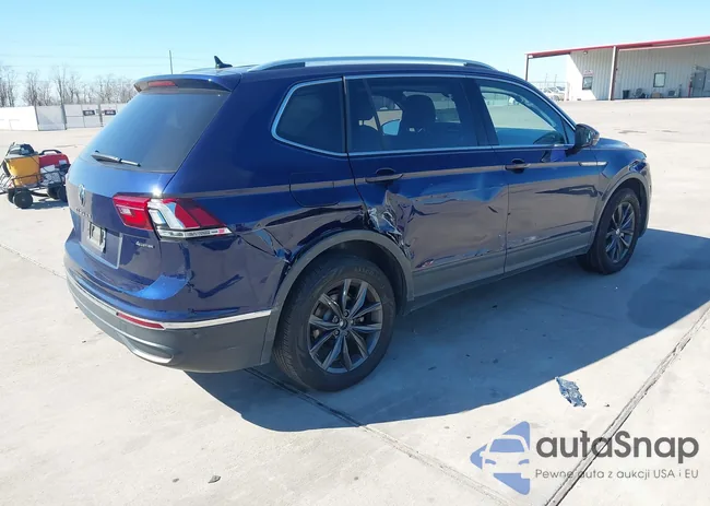 3VV2B7AX6NM007421: 44447857