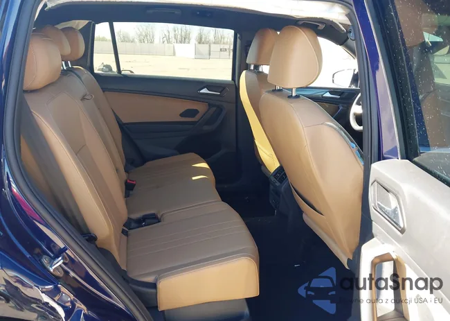 3VV2B7AX6NM007421: 44447857