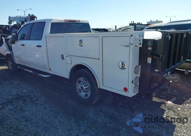 1GT19LE7XRF302360: 44447860