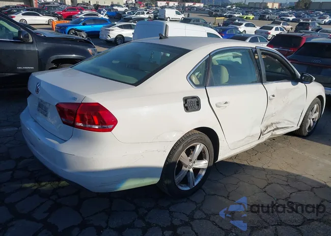 1VWBP7A35CC019763: 44447865