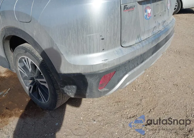 JA4ATWAA8PZ049985: 44447889