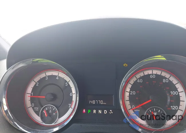 2C4RDGCG4JR327800: 44447964