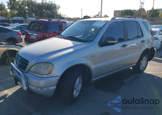 4JGAB54E9YA160557: 44447967