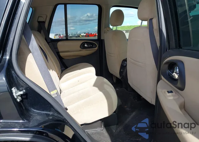 1GNDS13S962175835: 44448045