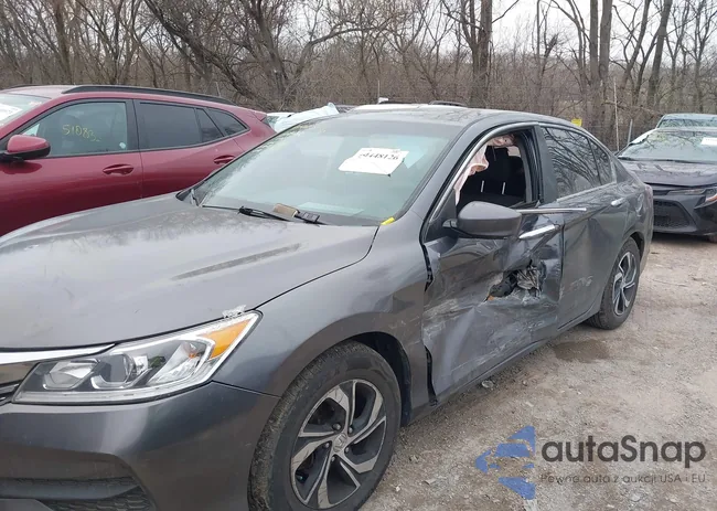 1HGCR2F34GA073815: 44448126