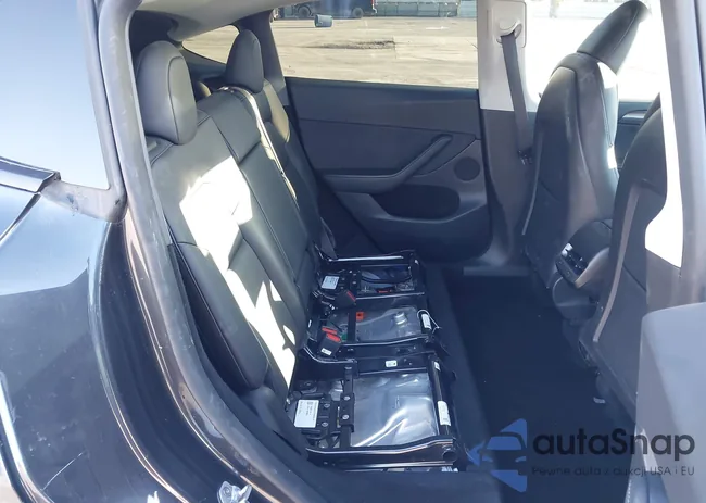 7SAYGDEE0RF078936: 44448159