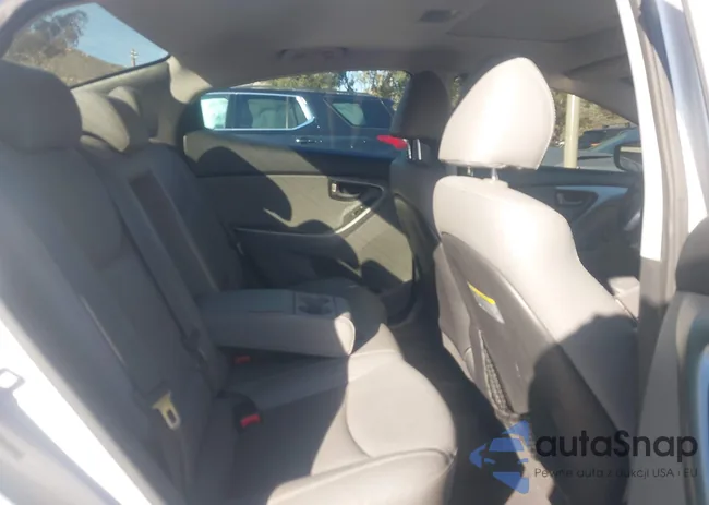 KMHDH4AEXDU557987: 44448194