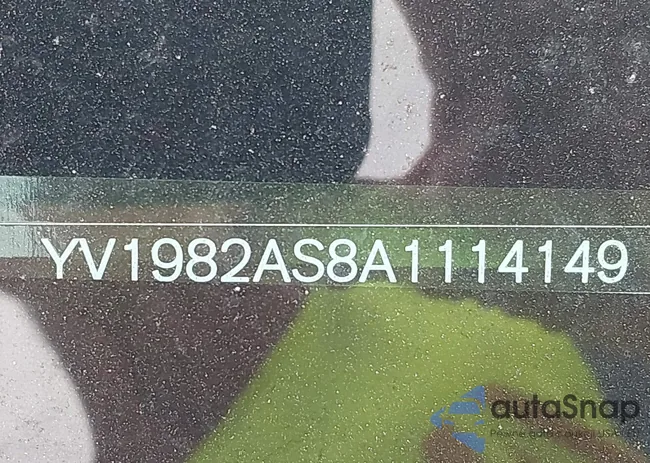 YV1982AS8A1114149: 44447351