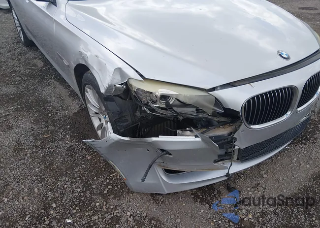 WBAKB8C59ACY63160: 44447394