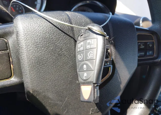 2C4RDGCG9ER205648: 44447566