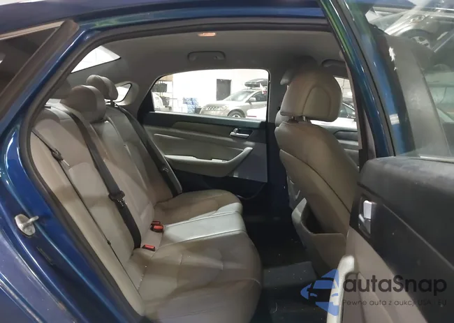 5NPE34AF8FH135472: 44447652